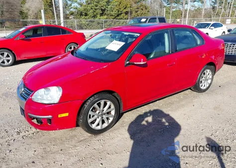 2010 Volkswagen Jetta Limited Edition из США, поврежденный, VIN 3VWRX7AJ7AM162349